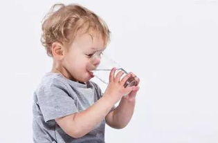 婴儿饮水原则包括