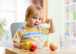 宝宝饮食怎样做到均衡